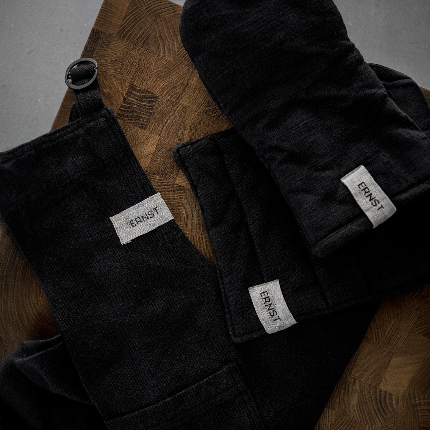 Ernst Ofenhandschuh Schwarz