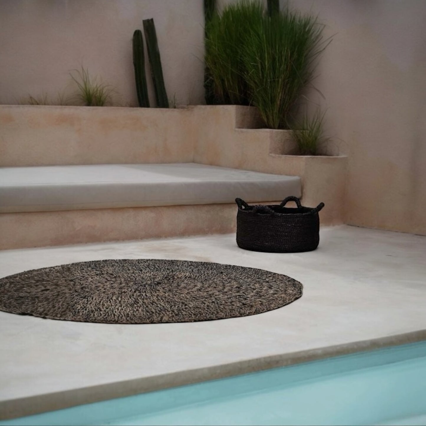 Bazar Bizar Living Les Quatre Mains Korb S Schwarz