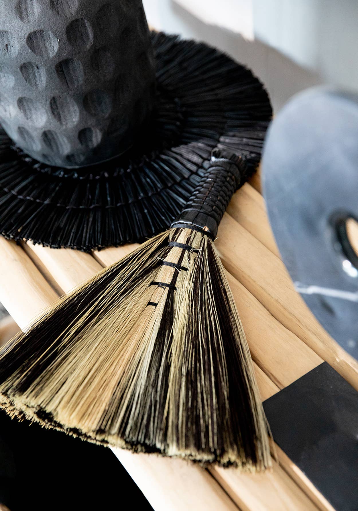 Bazar Bizar Der Kehrpinsel Schwarz