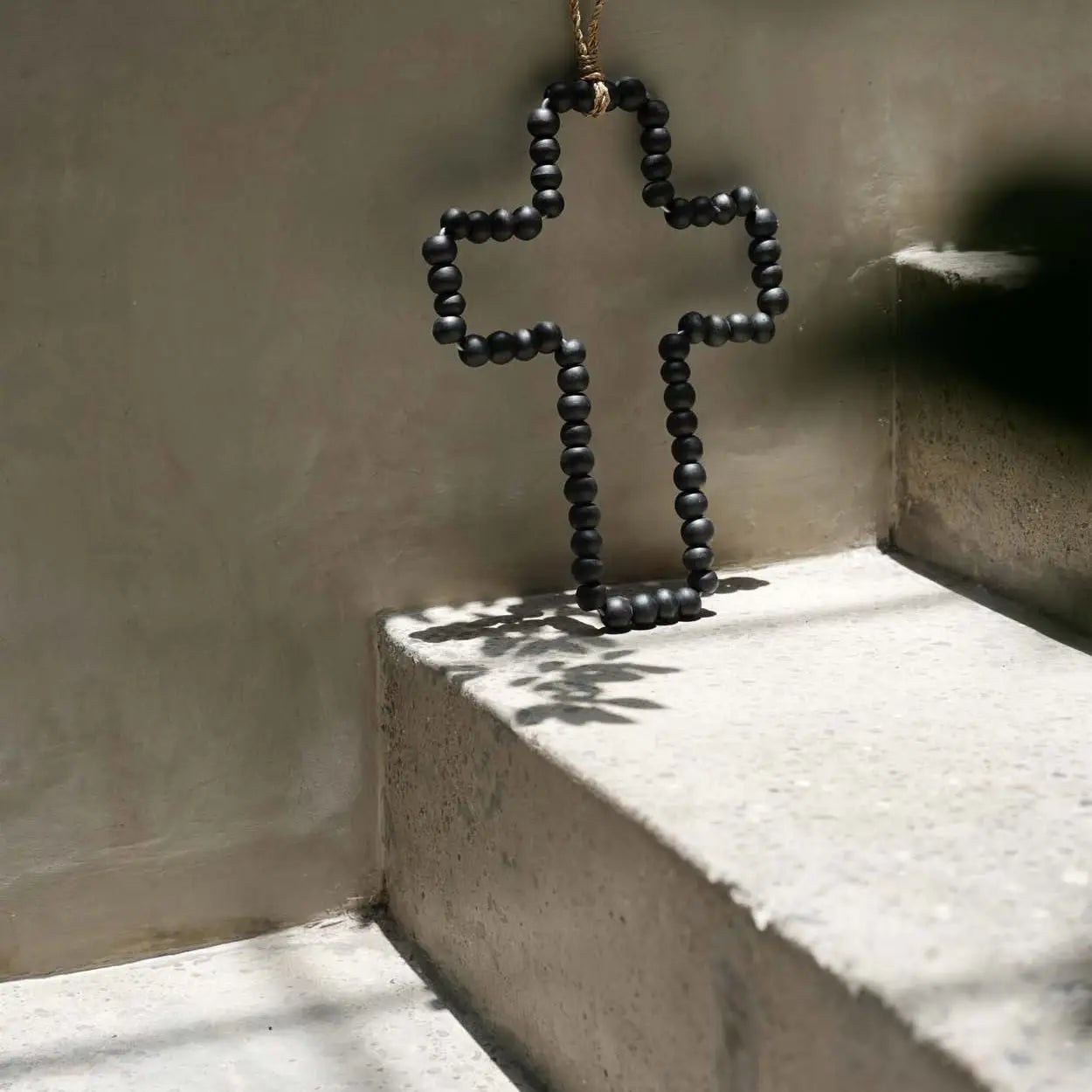 Bazar Bizar Holzkreuz Schwarz