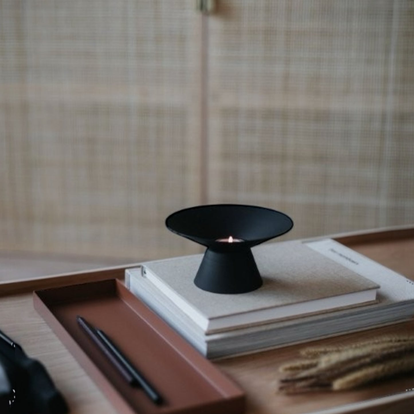 Cooee Design Teelichthalter Uma Schwarz