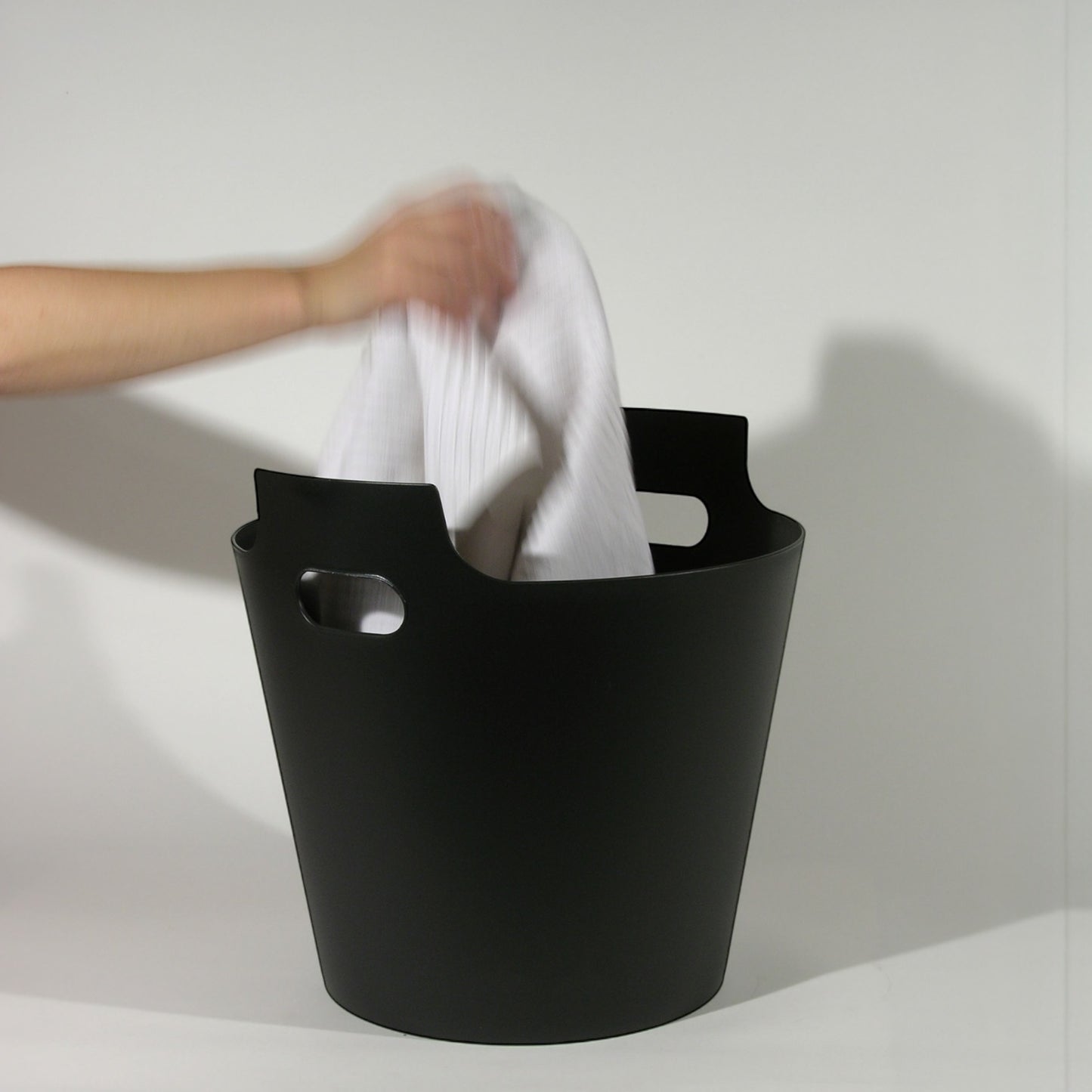 2Hands 2 Kübel Schwarz